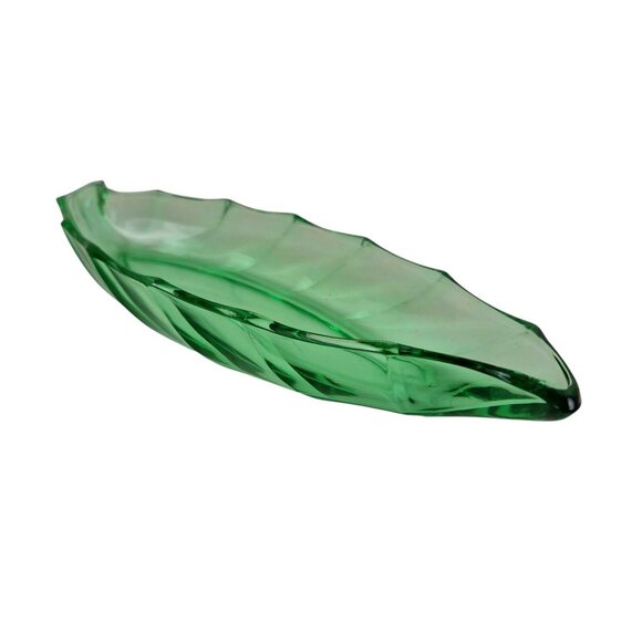 Vintage Heisey Dish Moongleam Twist Green Leaf-Shaped Celery Relish Candy - Picture 3 of 10